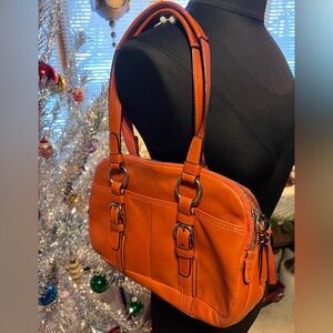 Vintage Coach Bonnie